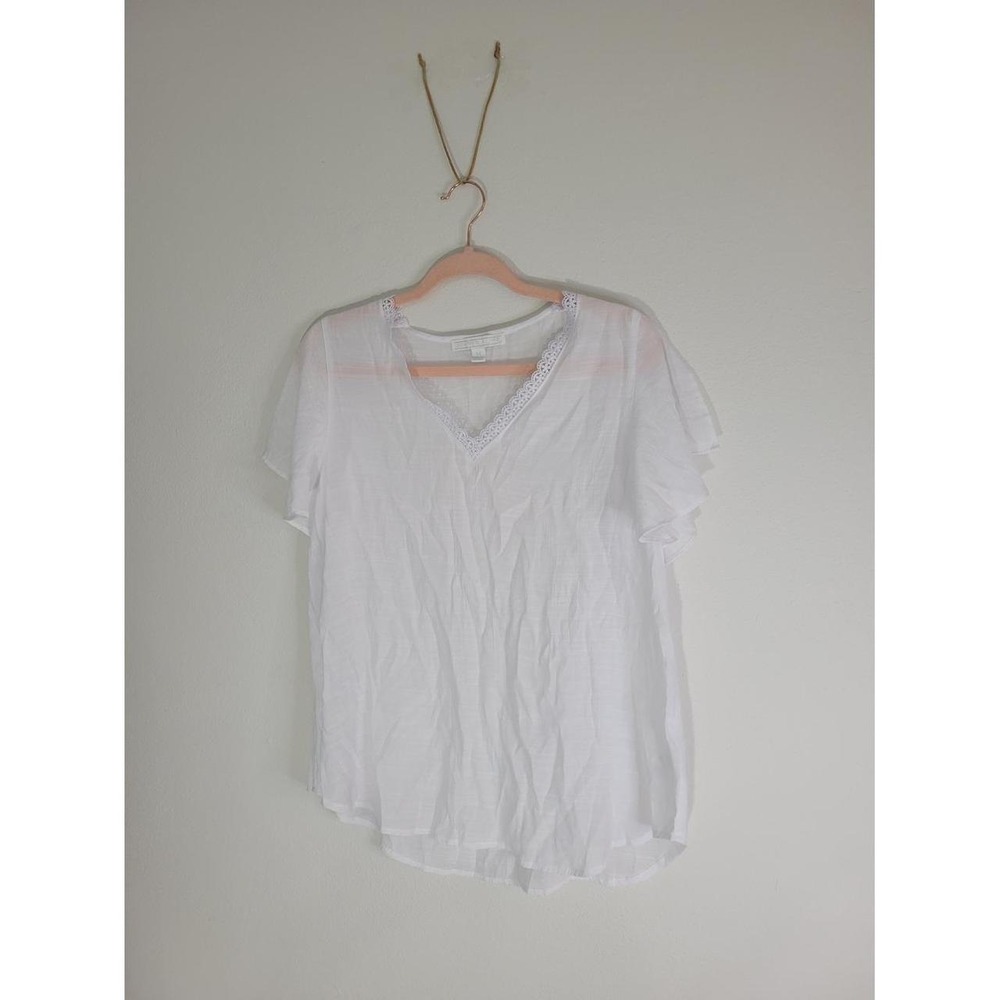 Juniper+Lime white blouse Size M.